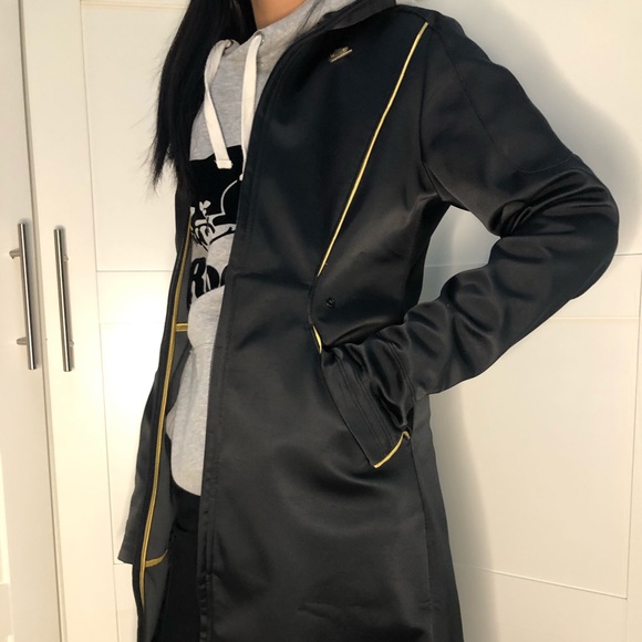 Nike black/gold scuba coat - Picture 3 of 7